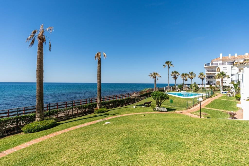 2 slaapkamer Appartement te koop in Calahonda met zwembad - € 579.000 (Ref: 9024228)