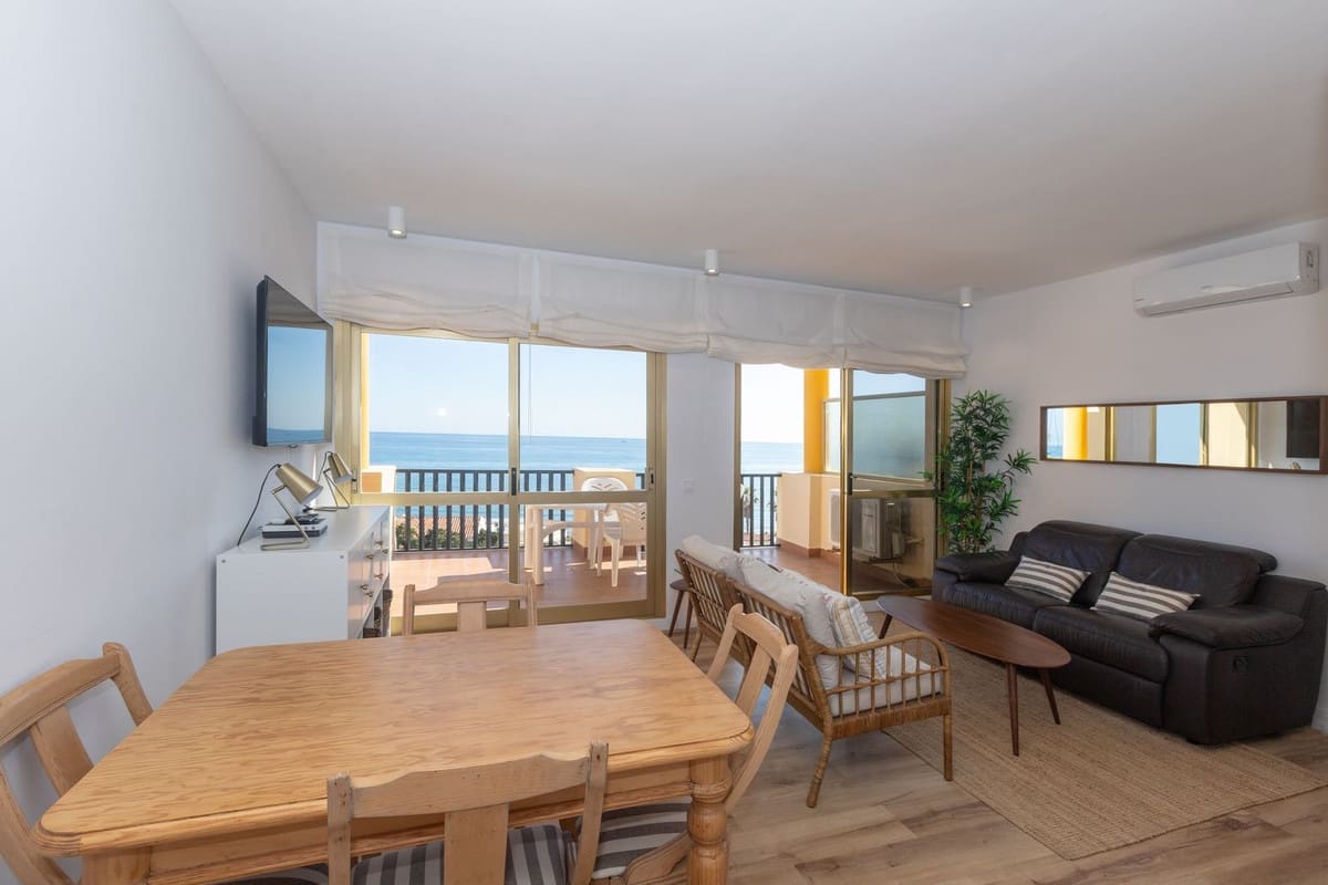 2 soveværelse Penthouse til salg i Elviria med swimmingpool - € 950.000 (Ref: 9040629)