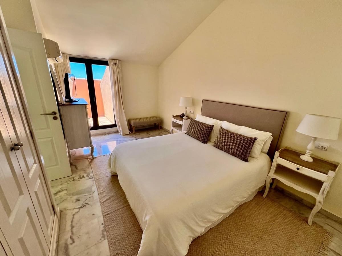 3 soverom Leilighet til salgs i Golden Mile med svømmebasseng - € 859 000 (Ref: 9040645)