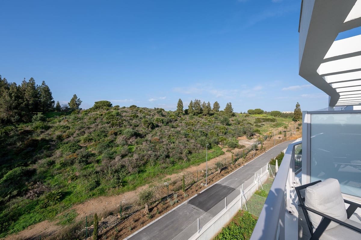 3 slaapkamer Appartement te koop in El Chaparral met zwembad - € 550.000 (Ref: 9081898)