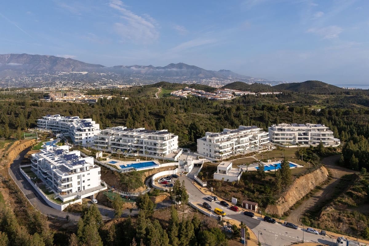 3 bedroom Apartment for sale in El Chaparral with pool - € 550,000 (Ref: 9081898)