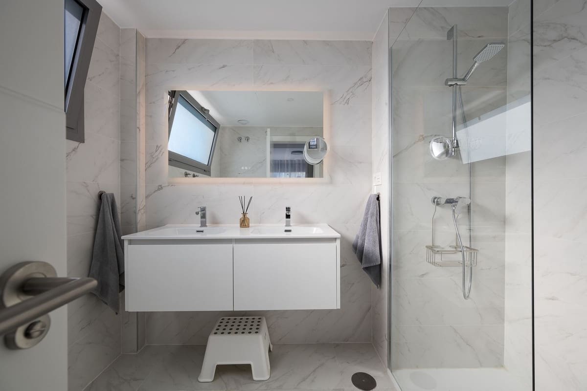 3 camera da letto Appartamento in vendita in El Chaparral con piscina - 550.000 € (Rif: 9081898)