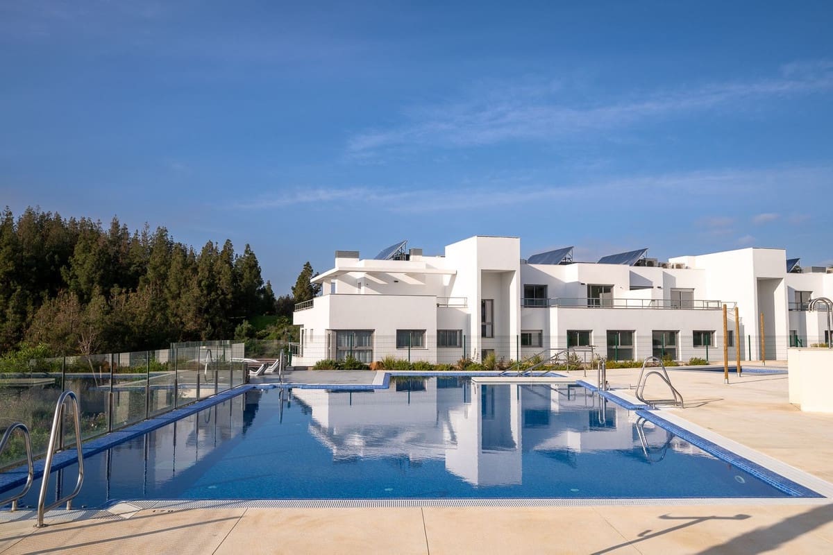 3 camera da letto Appartamento in vendita in El Chaparral con piscina - 550.000 € (Rif: 9081898)