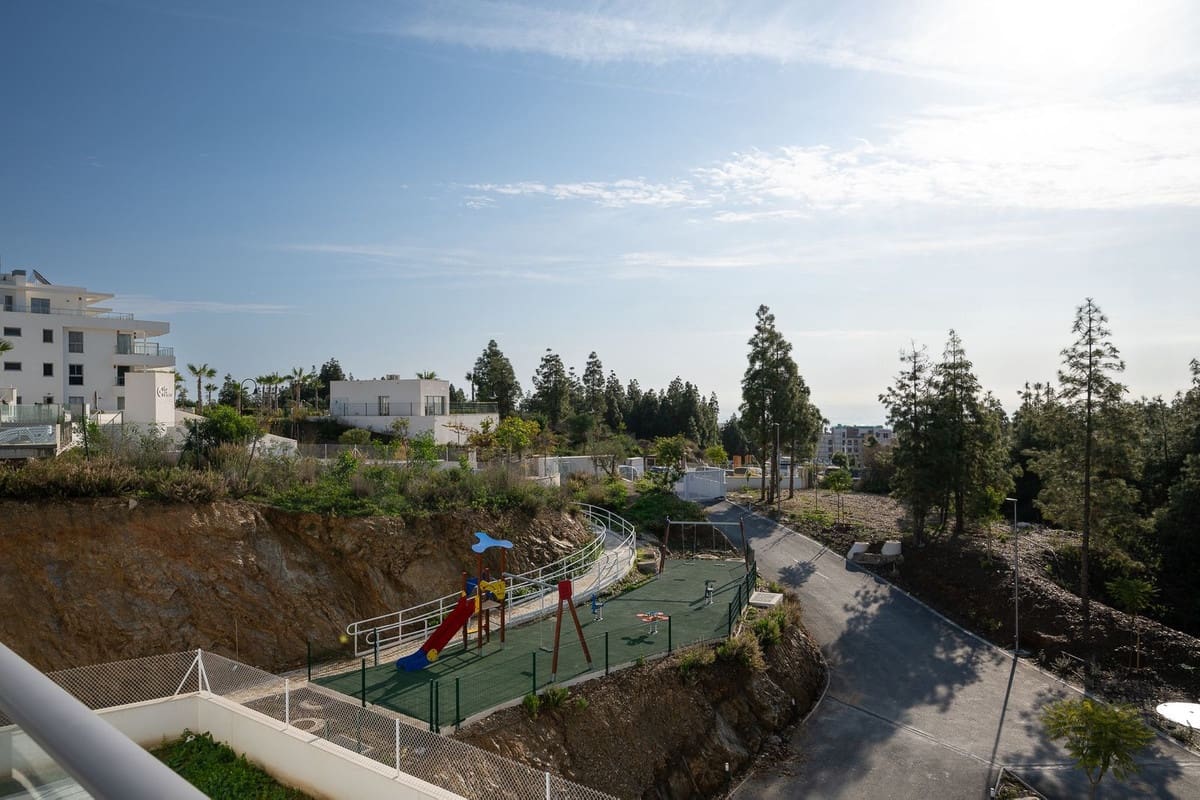 3 camera da letto Appartamento in vendita in El Chaparral con piscina - 550.000 € (Rif: 9081898)