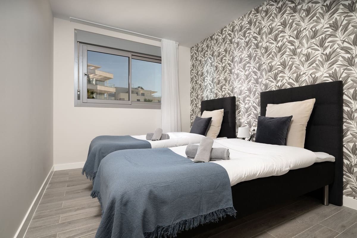 Apartamento de 3 habitaciones en El Chaparral en venta con piscina - 550.000 € (Ref: 9081898)