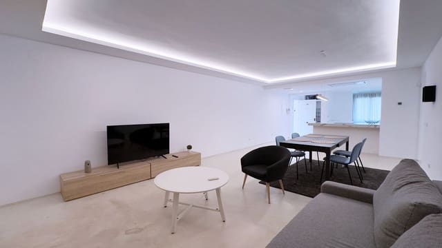 2 soverom Leilighet til salgs i Puerto Banus, Marbella med svømmebasseng - € 525 000 (Ref: 9081909)