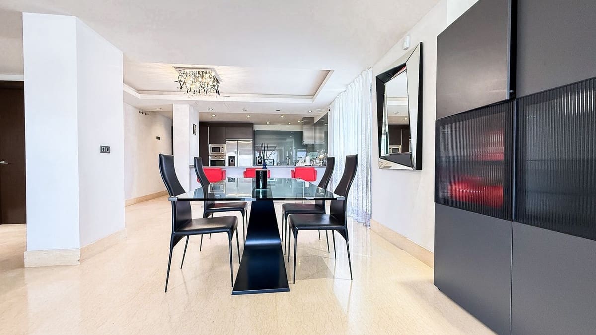 3 sypialnia Apartament na sprzedaż w Benahavis z basenem - 790 000 € (Ref: 9091927)