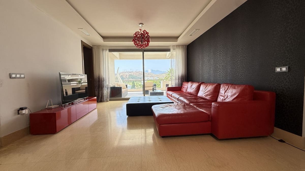 3 slaapkamer Appartement te koop in Benahavis met zwembad - € 790.000 (Ref: 9091927)