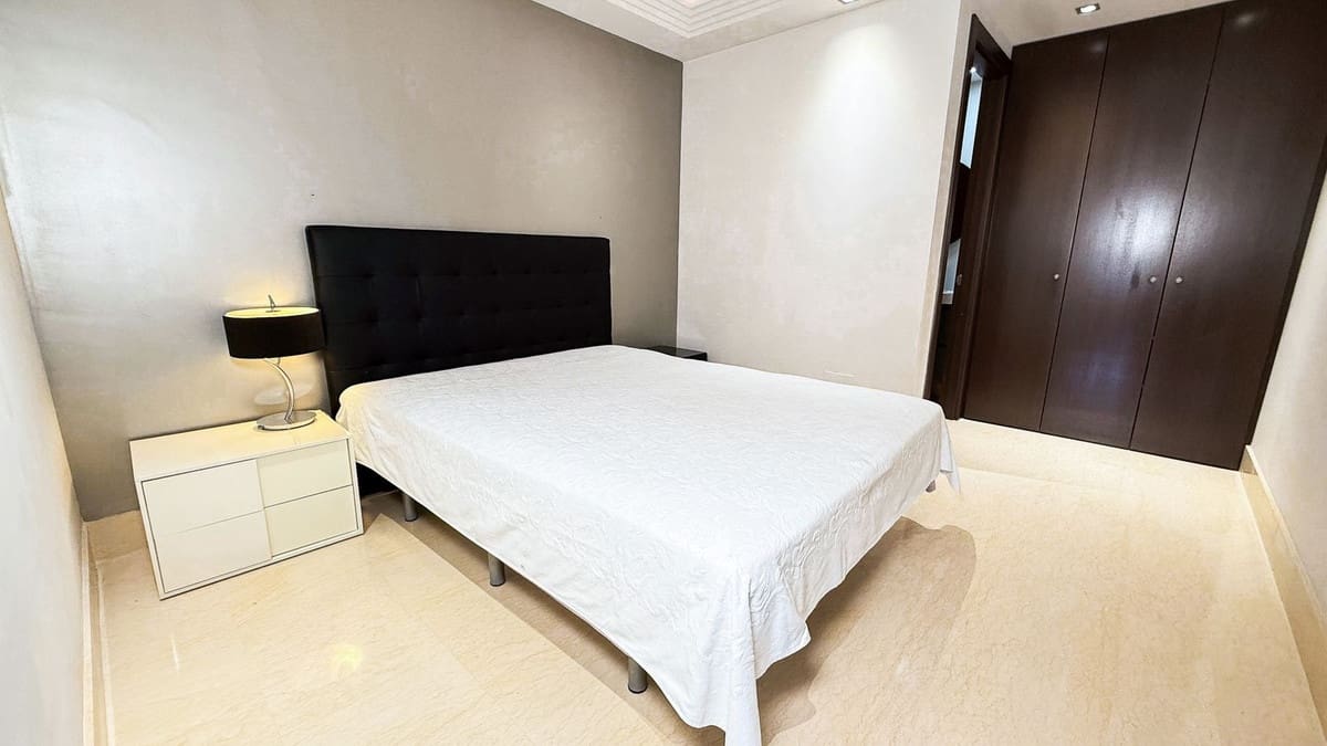 3 slaapkamer Appartement te koop in Benahavis met zwembad - € 790.000 (Ref: 9091927)