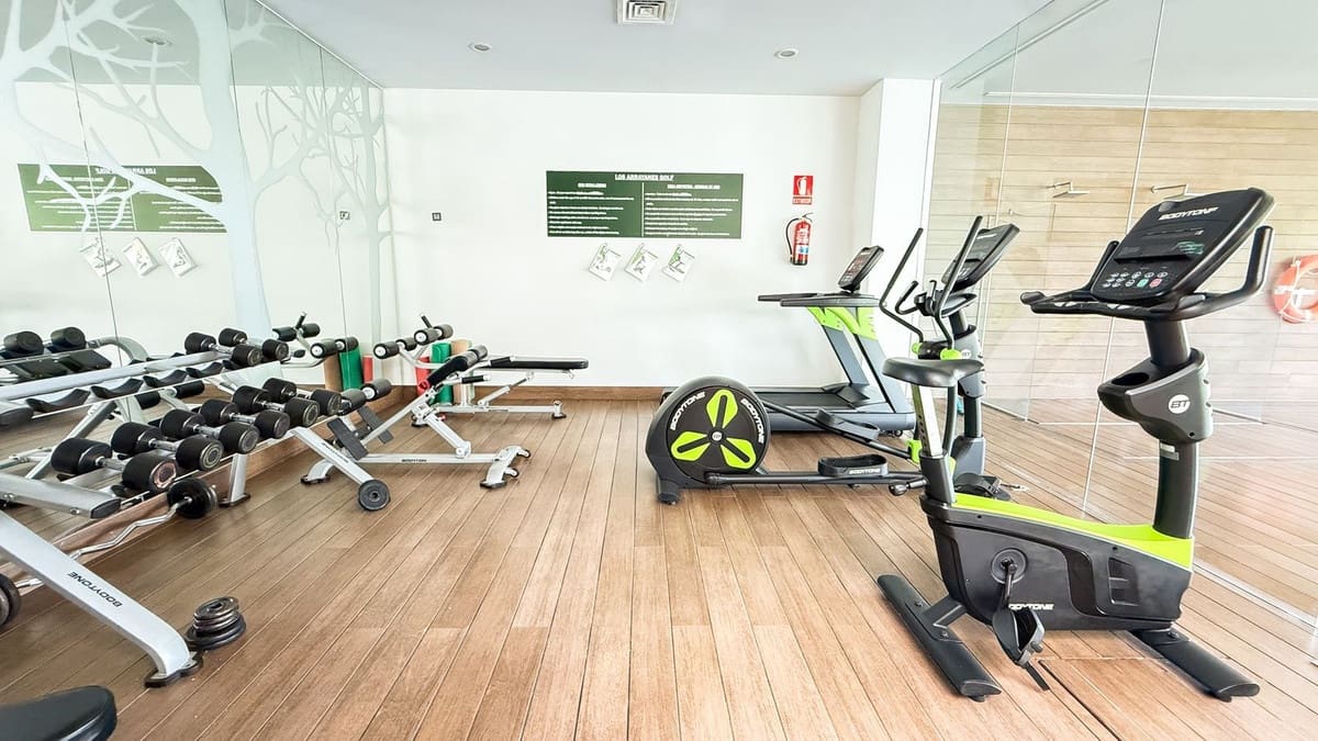 3 slaapkamer Appartement te koop in Benahavis met zwembad - € 790.000 (Ref: 9091927)