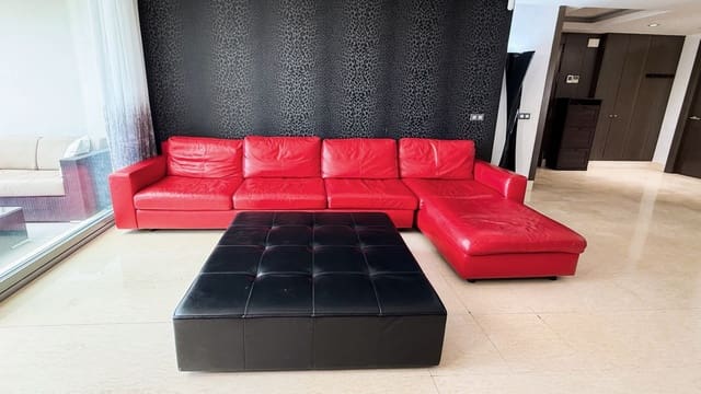 Apartamento de 3 habitaciones en Benahavís pueblo, Benahavís en venta con piscina - 790.000 € (Ref: 9091927)