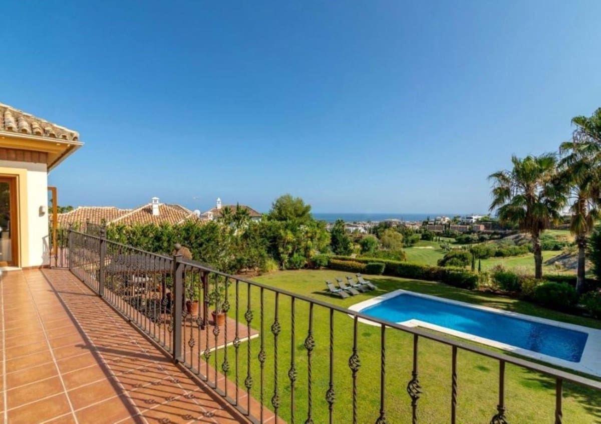 5 soveværelse Villa til salg i Los Flamingos med swimmingpool - € 2.495.000 (Ref: 9108984)