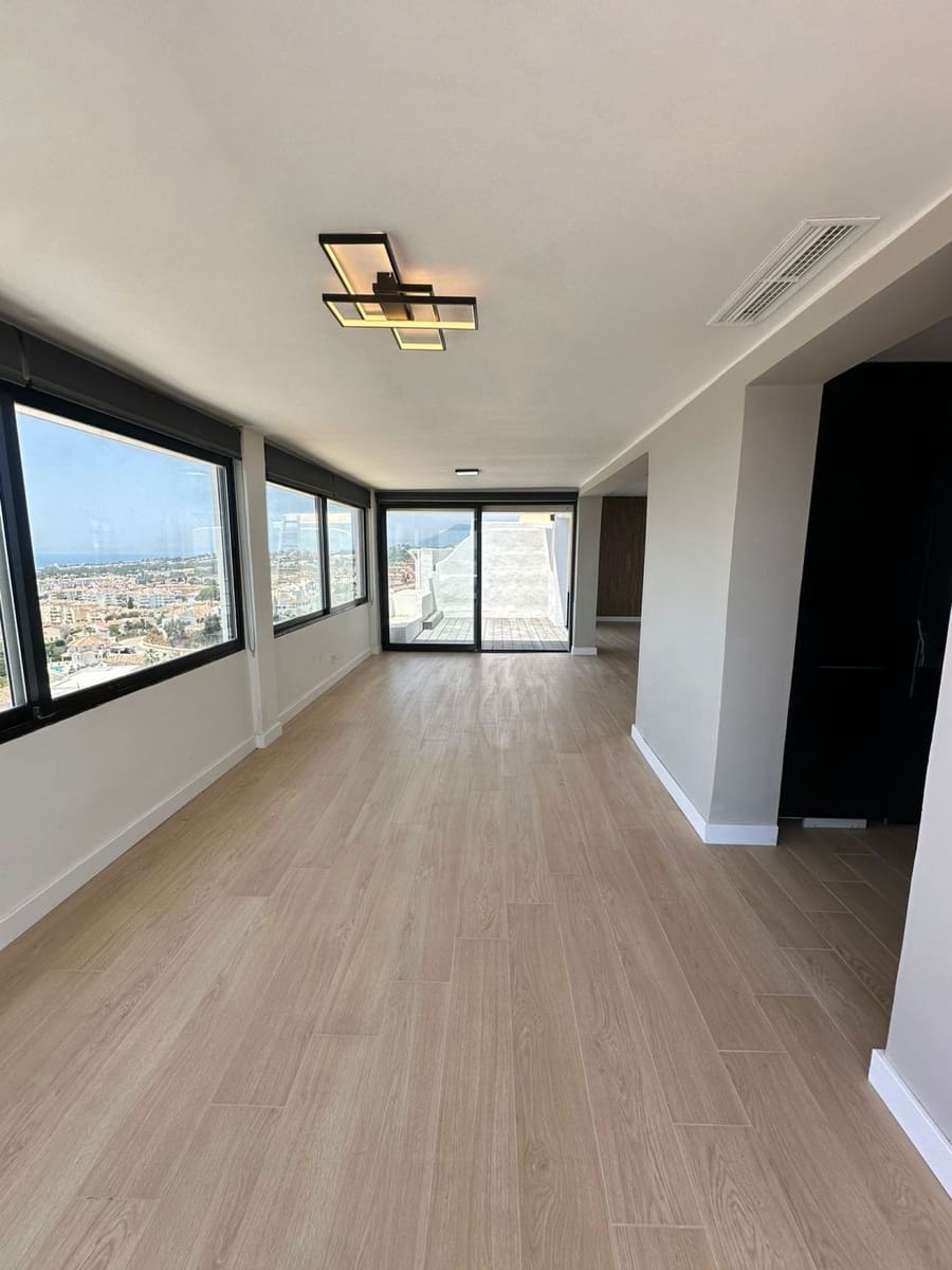 3 quarto Penthouse para venda em Riviera del Sol - 579 000 € (Ref: 9108985)