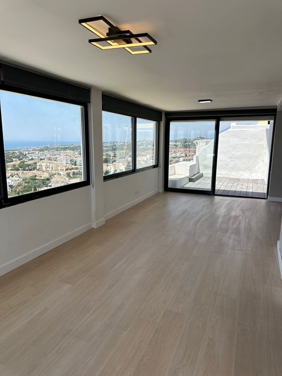 3 quarto Penthouse para venda em Riviera del Sol - 579 000 € (Ref: 9108985)