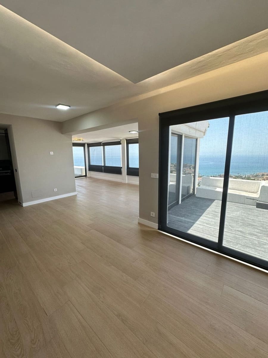 3 quarto Penthouse para venda em Riviera del Sol - 579 000 € (Ref: 9108985)