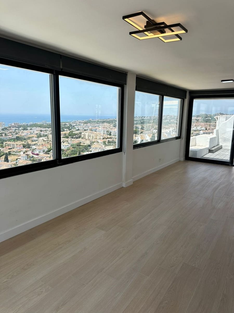 3 soveværelse Penthouse til salg i Riviera del Sol - € 559.000 (Ref: 9108985)
