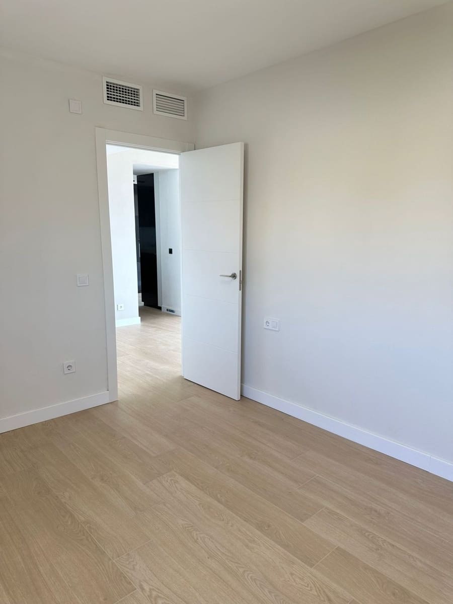 Ático de 3 habitaciones en Riviera del Sol en venta - 559.000 € (Ref: 9108985)