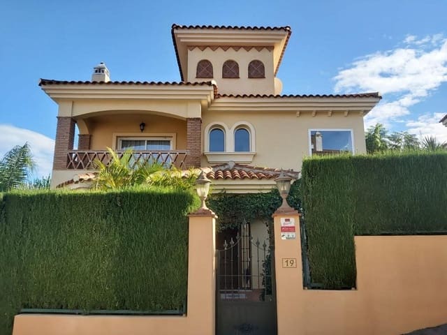 4 sovrum Villa till salu i Riviera del Sol, Mijas med pool - 750 000 € (Ref: 9108994)