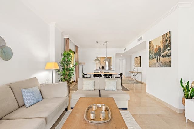 3 sovrum Lägenhet till salu i El Paraiso, Estepona med pool - 599 000 € (Ref: 9108997)