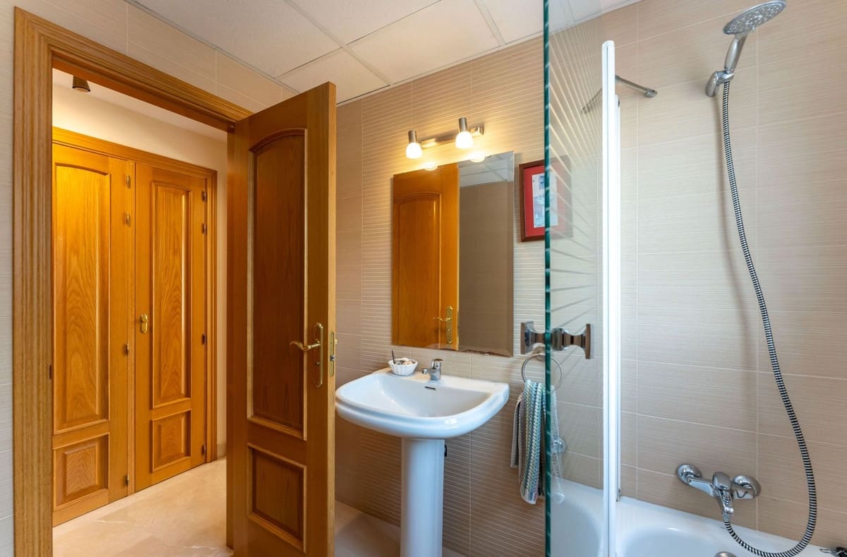 3 soveværelse Villa til salg i Mijas med swimmingpool - € 735.000 (Ref: 9152459)