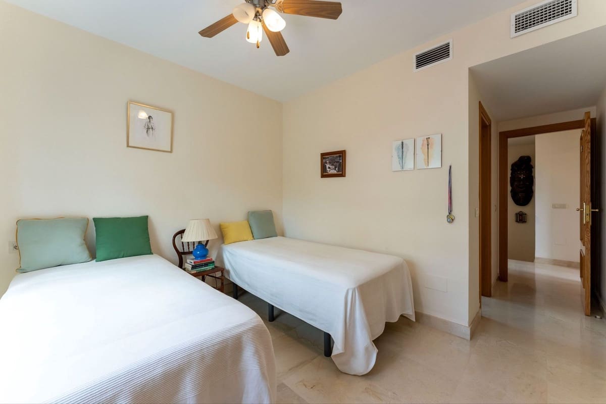 3 soveværelse Villa til salg i Mijas med swimmingpool - € 735.000 (Ref: 9152459)