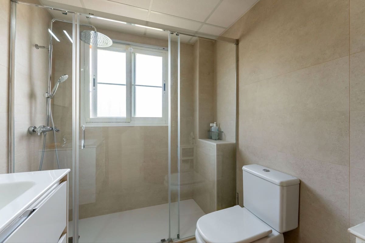 3 soveværelse Villa til salg i Mijas med swimmingpool - € 735.000 (Ref: 9152459)