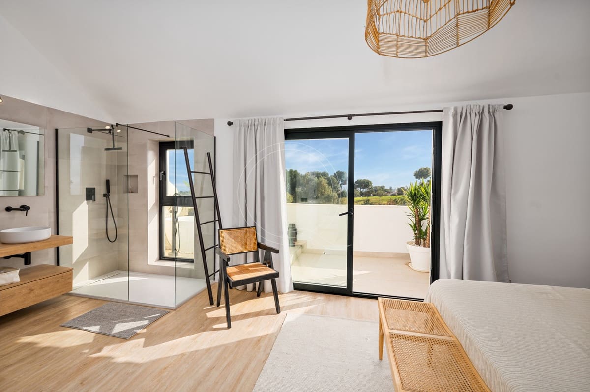 3 sovrum Lägenhet till salu i Nueva Andalucia med pool - 850 000 € (Ref: 9152475)