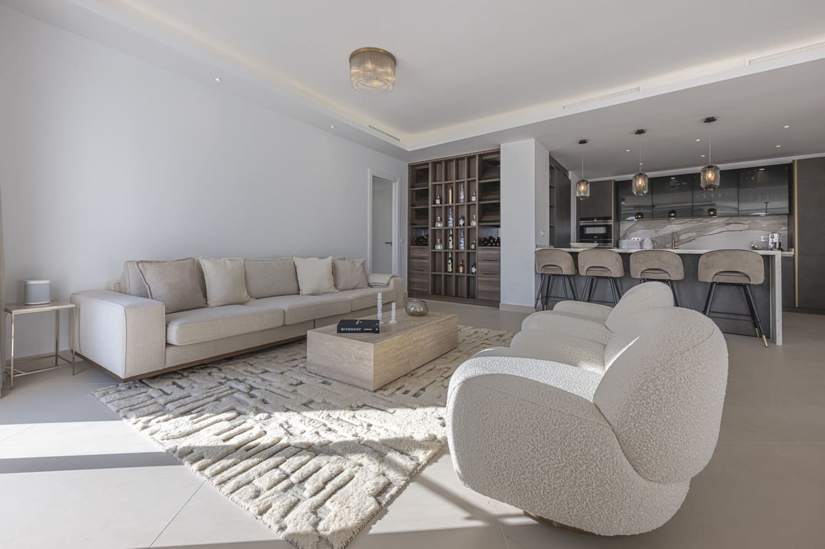 3 quarto Apartamento para venda em Golden Mile com piscina - 1 560 000 € (Ref: 9177777)