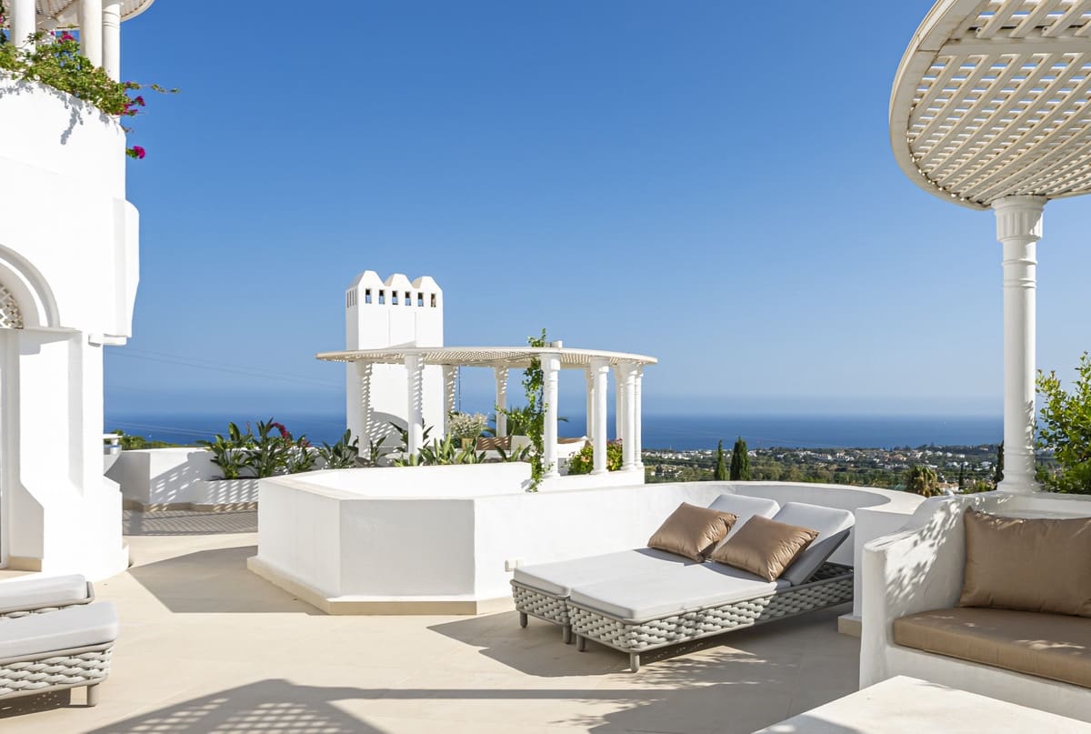 3 quarto Apartamento para venda em Golden Mile com piscina - 1 560 000 € (Ref: 9177777)