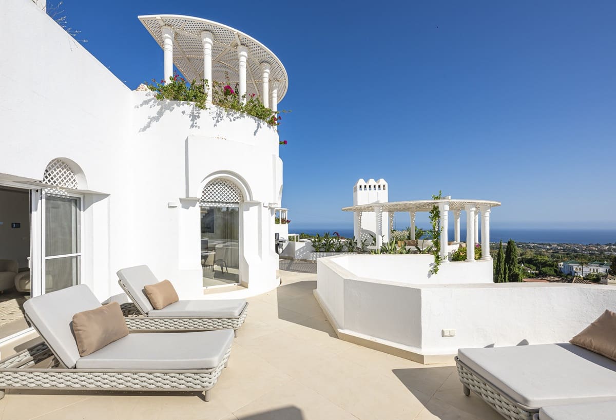 3 quarto Apartamento para venda em Golden Mile com piscina - 1 560 000 € (Ref: 9177777)