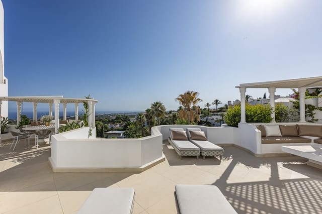 3 bedroom Apartment for sale in La Carolina - Guadalpín, Marbella with pool - € 1,560,000 (Ref: 9177777)