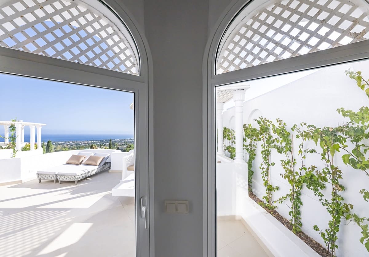 3 quarto Apartamento para venda em Golden Mile com piscina - 1 560 000 € (Ref: 9177777)