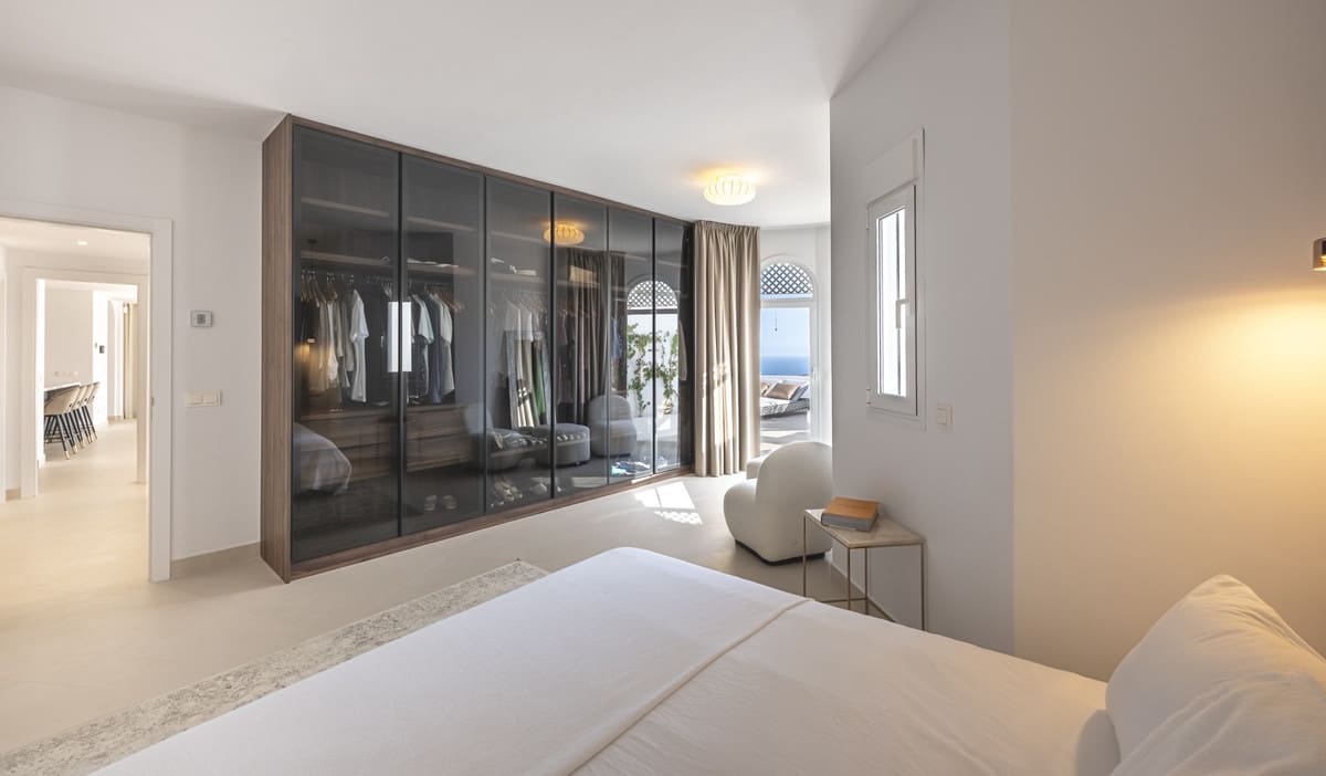 3 quarto Apartamento para venda em Golden Mile com piscina - 1 560 000 € (Ref: 9177777)