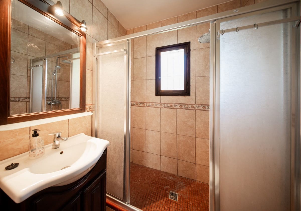 3 soveværelse Villa til salg i San Pedro de Alcantara med swimmingpool - € 1.095.000 (Ref: 9177778)