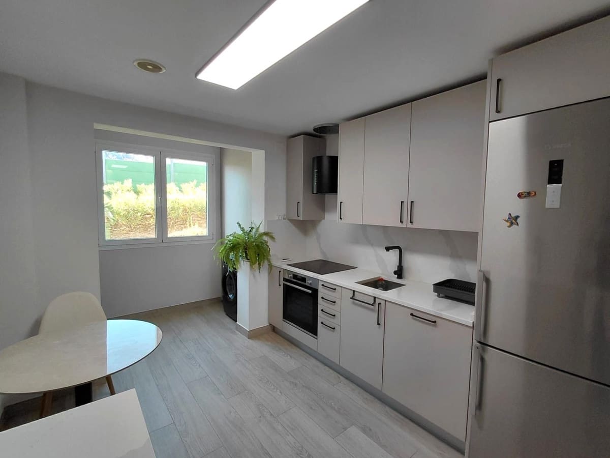 2 soveværelse Lejlighed til salg i Marbella med swimmingpool - € 540.000 (Ref: 9177789)