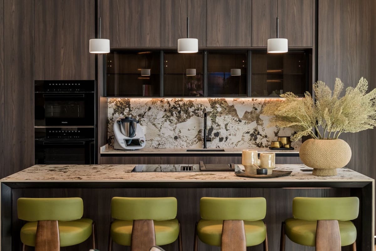 3 soveværelse Lejlighed til salg i Los Monteros med swimmingpool - € 2.450.000 (Ref: 9206902)