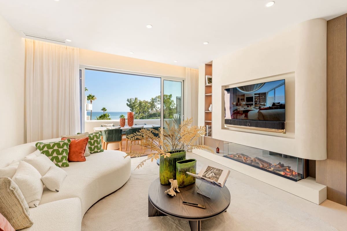 3 sypialnia Apartament na sprzedaż w Estepona z basenem - 2 695 000 € (Ref: 9206907)