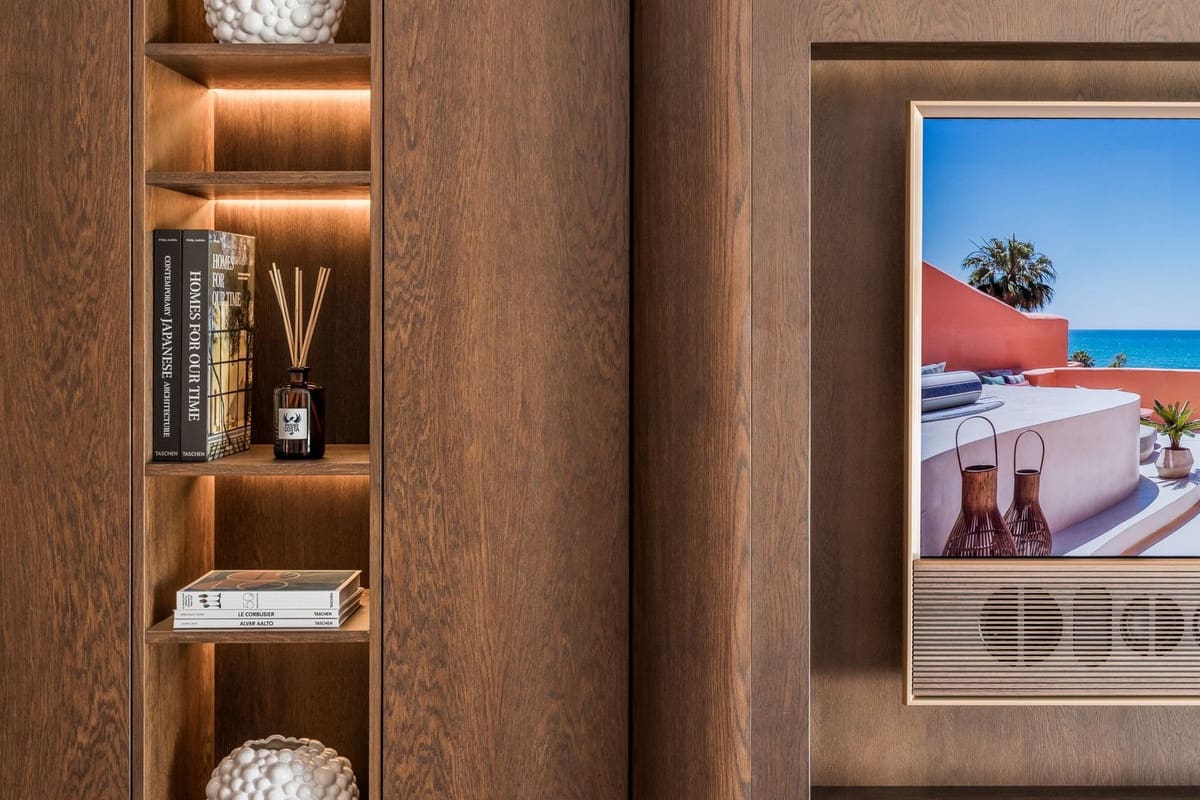 3 soveværelse Lejlighed til salg i Los Monteros med swimmingpool - € 2.250.000 (Ref: 9206909)