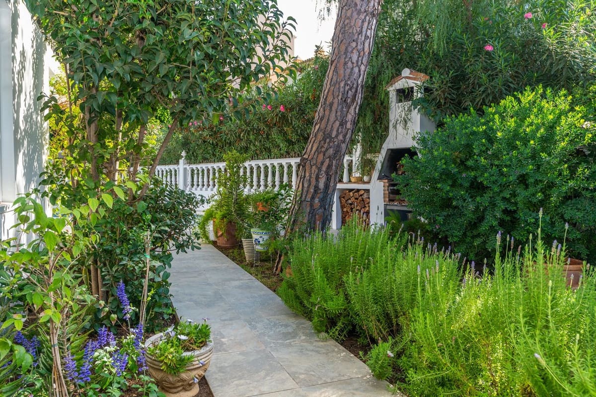 4 soverom Villa til salgs i Marbella med svømmebasseng - € 1 290 000 (Ref: 9217786)