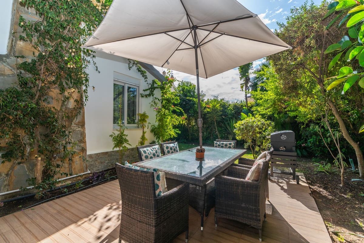 4 slaapkamer Villa te koop in Marbella met zwembad garage - € 1.180.000 (Ref: 9217786)