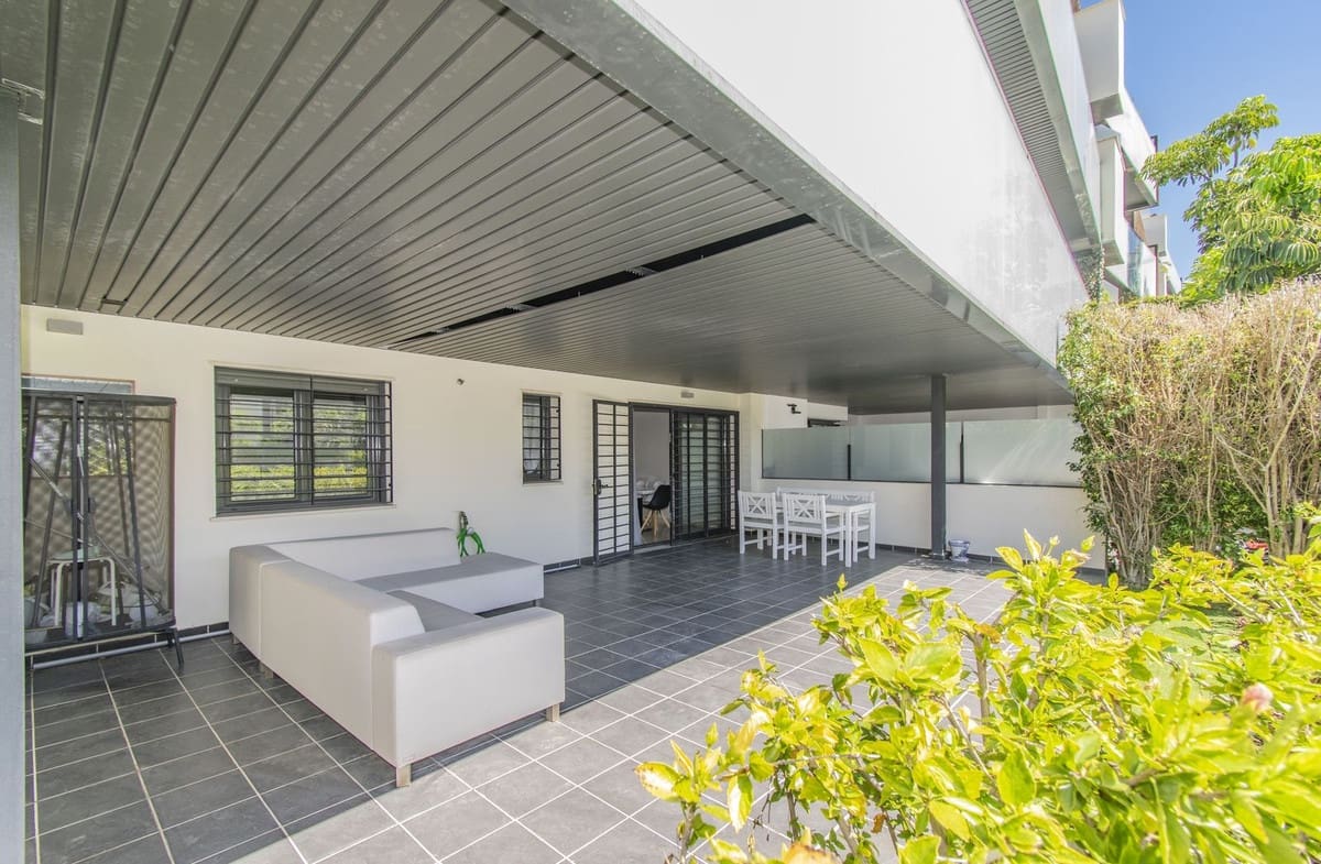 2 bedroom Apartment for sale in Los Flamingos with pool - € 419,000 (Ref: 9248310)