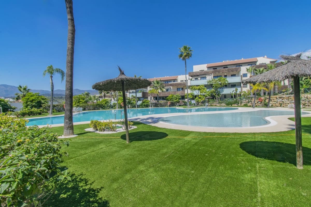 2 bedroom Apartment for sale in Los Flamingos with pool - € 419,000 (Ref: 9248310)