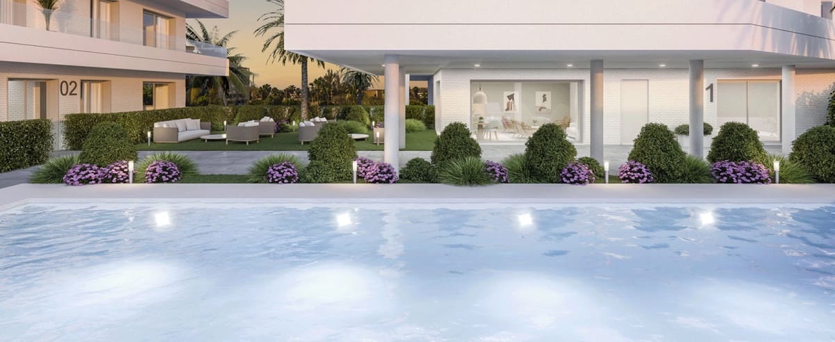 3 soverom Leilighet til salgs i Nueva Andalucia med svømmebasseng - € 462 210 (Ref: 9252523)