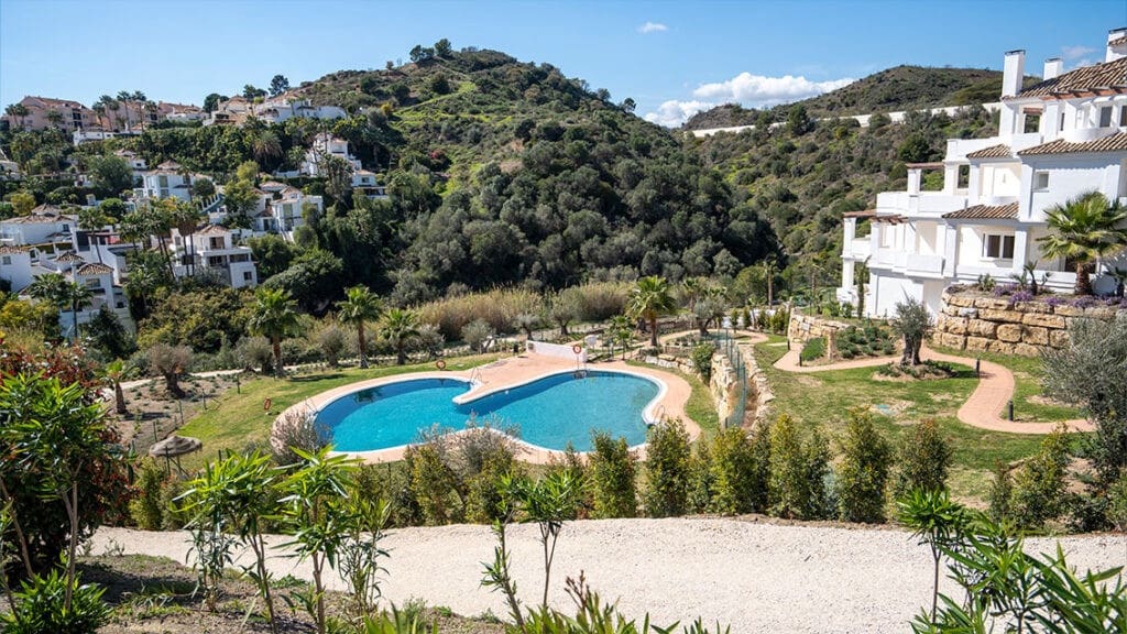 2 chambre Appartement à vendre à Marbella avec piscine - 456 000 € (Ref: 9252528)