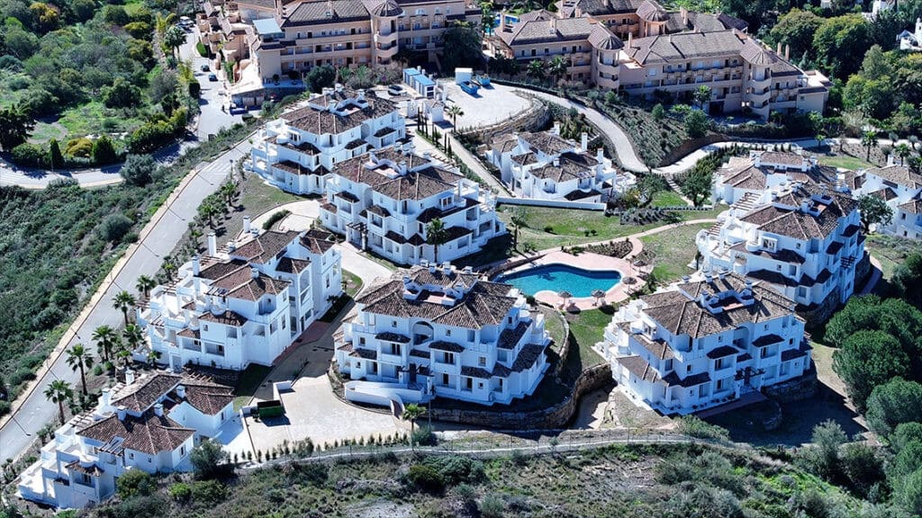 2 chambre Appartement à vendre à Marbella avec piscine - 456 000 € (Ref: 9252528)