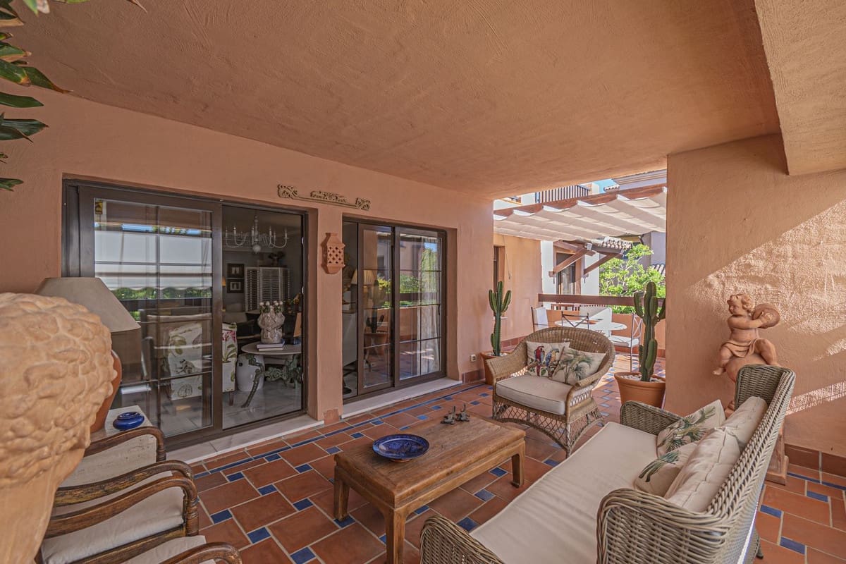 4 soveværelse Lejlighed til salg i Atalaya-Isdabe med swimmingpool - € 845.000 (Ref: 9252533)