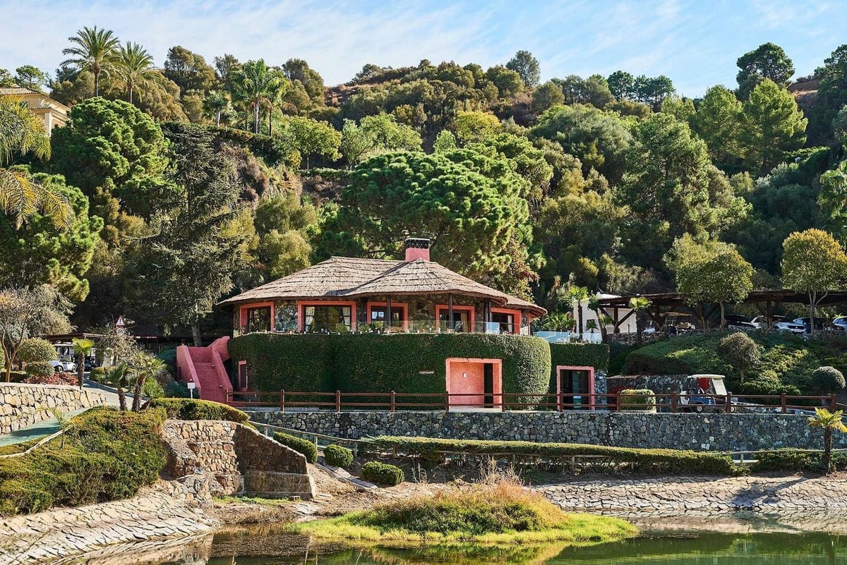 Undeveloped Land for sale in Benahavis - € 1,195,000 (Ref: 9265499)