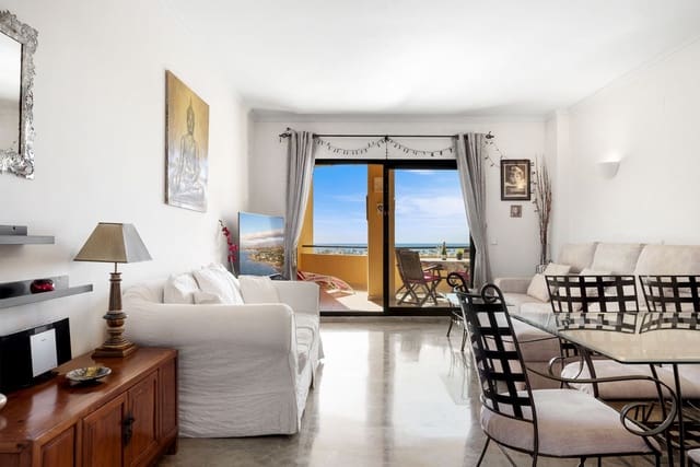 3 Zimmer Apartment zu verkaufen in San Pedro de Alcántara Pueblo, Marbella mit Pool - 592.500 € (Ref: 9306395)