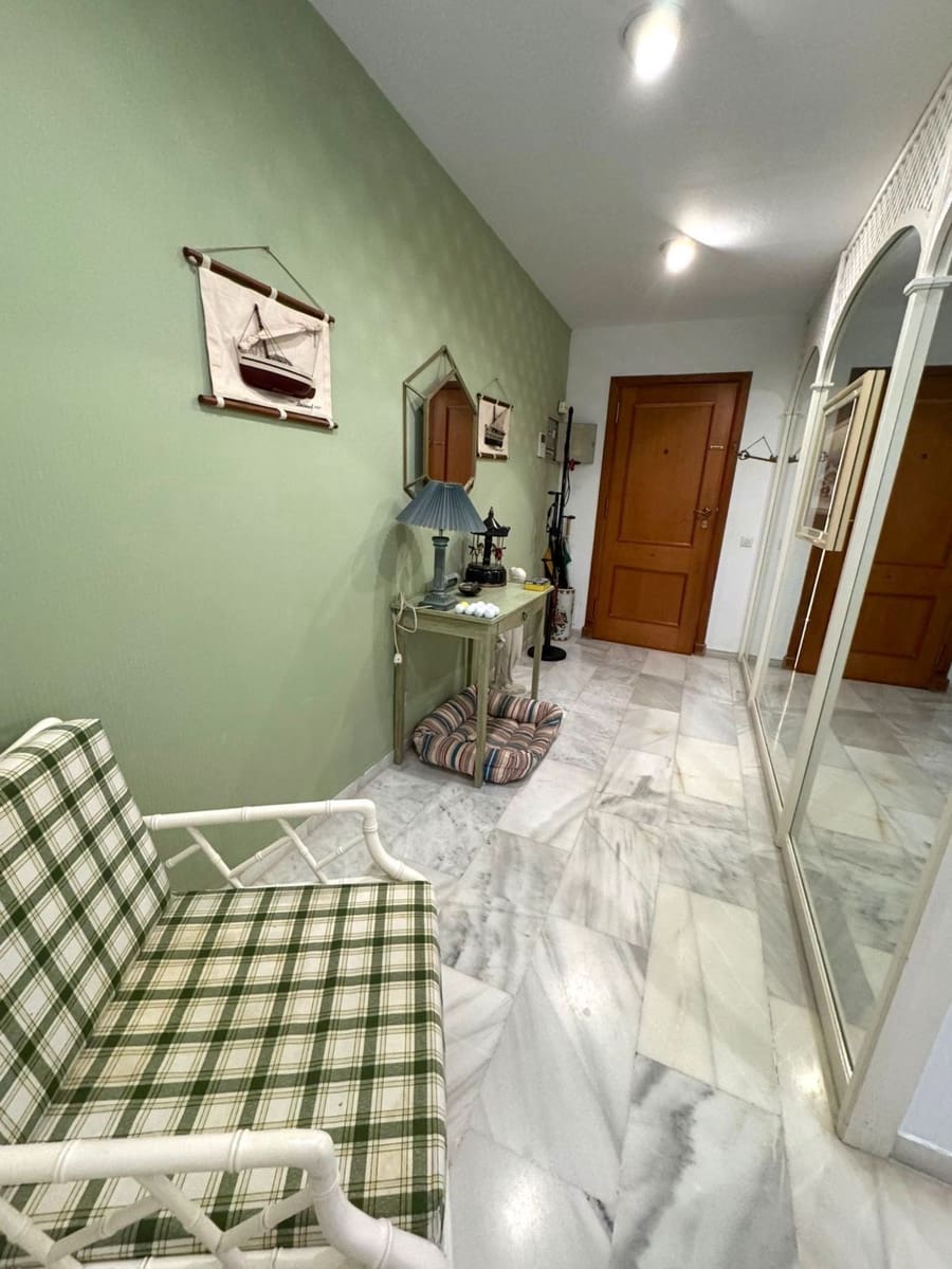 2 sovrum Lägenhet till salu i Nueva Andalucia med pool - 590 000 € (Ref: 9324355)