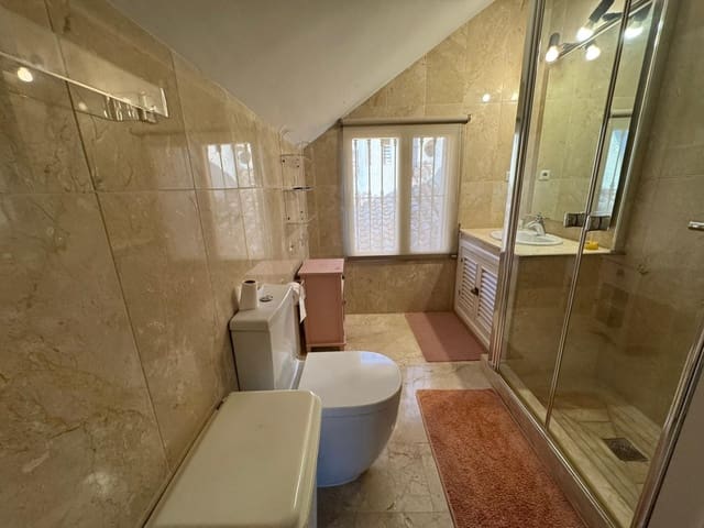 2 Zimmer Apartment zu verkaufen in Los Naranjos, Marbella mit Pool - 590.000 € (Ref: 9324355)